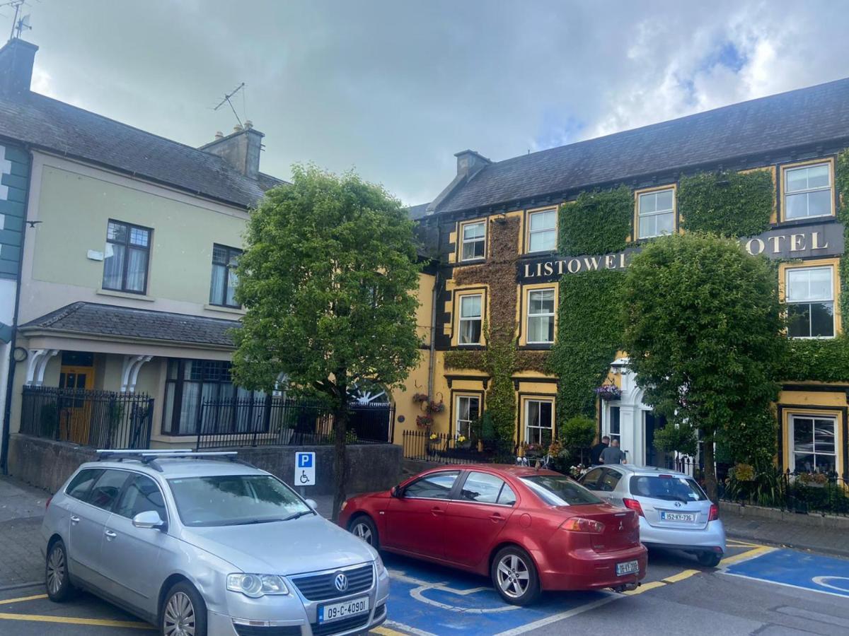 29 The Square Hotel Listowel Luaran gambar